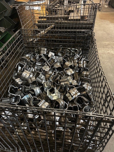 STAMPED STEEL PARTS - SHORT BRACKETS