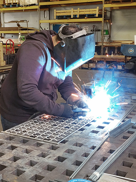 STAMPED STEEL PARTS - SHORT BRACKETS